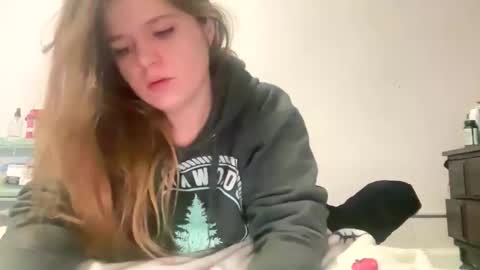 Snapshot of francescafey chatting on 10/12/25, 12:48 francescafey online show from 10/12/25, 12:48