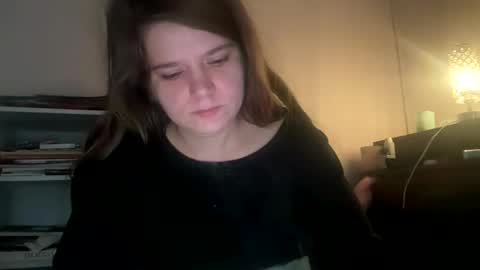 Snapshot of francescafey chatting on 10/26/25, 02:23 francescafey online show from 10/26/25, 02:23