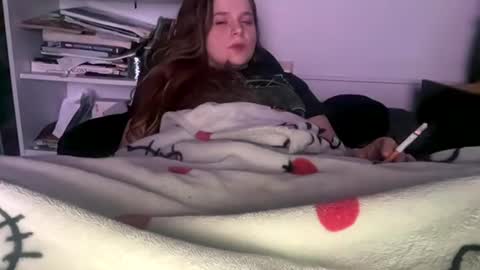 Snapshot of francescafey chatting on 11/27/25, 07:54 francescafey online show from 11/27/25, 07:54