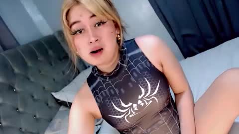 LOVE online show from 01/05/26, 06:44