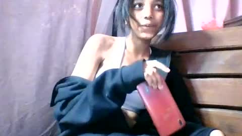 Snapshot of francia333068 chatting on 06/21/26, 03:36 francia333068 online show from 06/21/26, 03:36