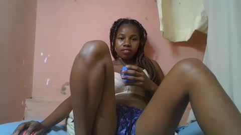 francilla online show from 03/10/25, 06:34