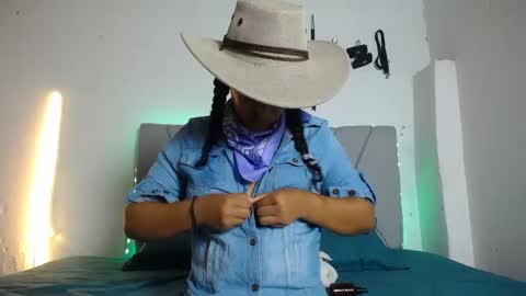 francihot4 online show from 09/13/25, 11:04