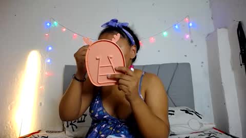 francihot4 online show from 03/10/26, 02:38