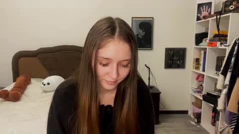 Francis online show from 10/01/25, 02:01