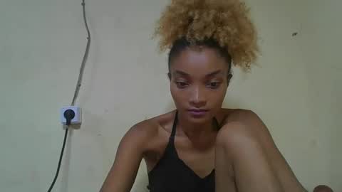 Snapshot of francinoli chatting on 03/30/26, 09:10 Francinoli online show from 03/30/26, 09:10