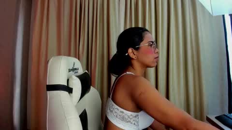 Snapshot of francis_20 chatting on 03/02/26, 01:40 francis_20 online show from 03/02/26, 01:40