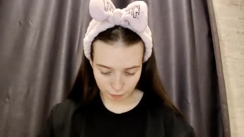 Lina online show from 01/06/26, 09:24