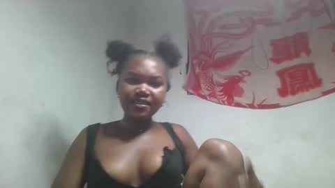 Snapshot of franckamby chatting on 11/26/25, 10:44 franckamby online show from 11/26/25, 10:44