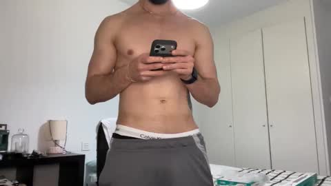 Snapshot of franco03952 chatting on 02/19/26, 06:59 franco03952 online show from 02/19/26, 06:59