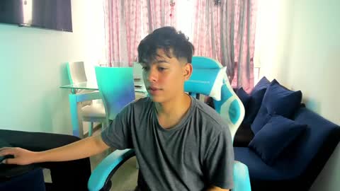 frank online show from 02/03/25, 08:46