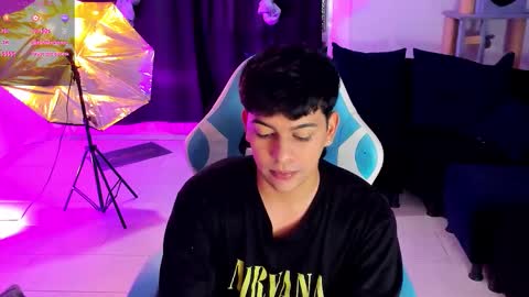 frank online show from 11/19/25, 12:43