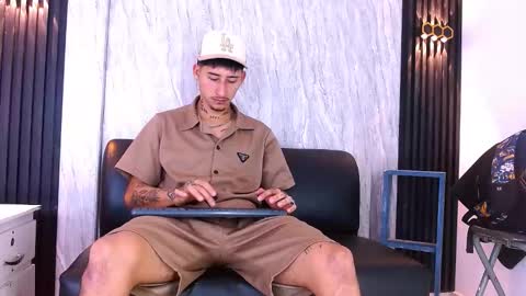 Snapshot of franco_roux chatting on 02/10/26, 11:03 Franco online show from 02/10/26, 11:03