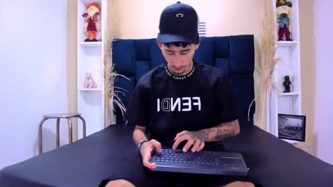 Snapshot of franco_roux chatting on 02/28/26, 11:22 Franco online show from 02/28/26, 11:22