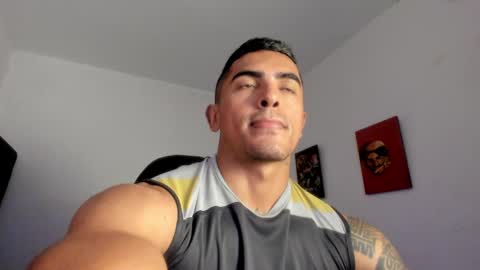 Snapshot of franco_ruiz_ chatting on 05/31/26, 11:28 franco online show from 05/31/26, 11:28