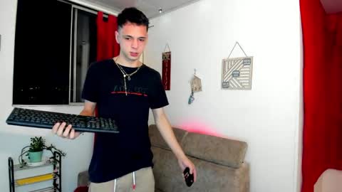 Snapshot of franco_taylor chatting on 04/03/26, 06:11 Franco taylor online show from 04/03/26, 06:11