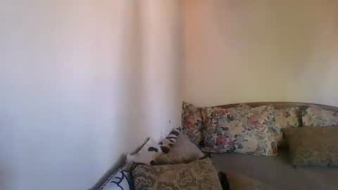 Snapshot of francoisee chatting on 04/14/26, 07:14 Hamie Sexy online show from 04/14/26, 07:14