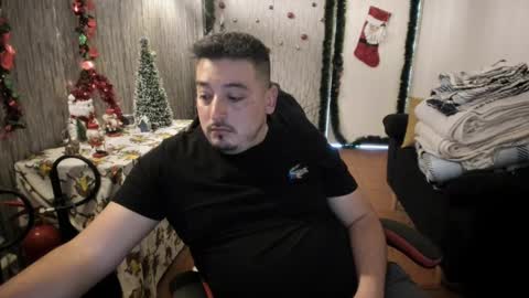 Juan online show from 12/31/24, 05:18