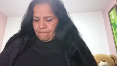 Snapshot of francy_froz chatting on 11/04/25, 01:38 francy froz online show from 11/04/25, 01:38