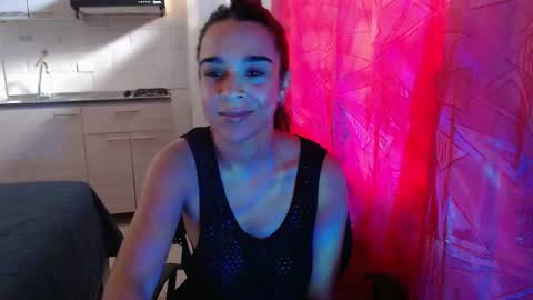 Snapshot of franfinee chatting on 10/06/25, 09:23 franfinee online show from 10/06/25, 09:23