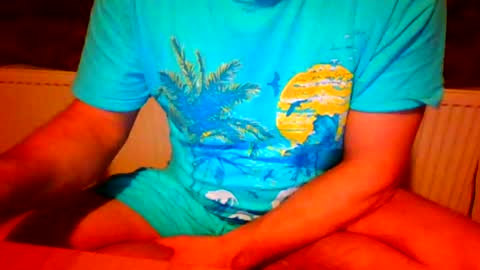 Snapshot of frank84848 chatting on 12/22/24, 12:07 Frank online show from 12/22/24, 12:07