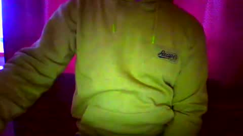 Snapshot of frank84848 chatting on 02/13/25, 08:06 Frank online show from 02/13/25, 08:06