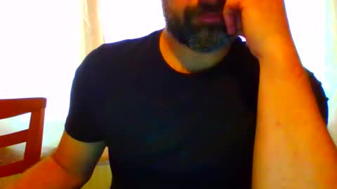 Snapshot of frank84848 chatting on 10/06/25, 08:01 Frank online show from 10/06/25, 08:01