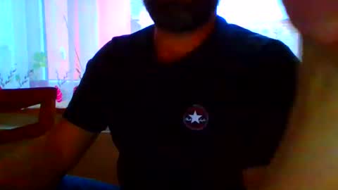 Snapshot of frank84848 chatting on 10/23/25, 02:05 Frank online show from 10/23/25, 02:05