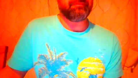 Snapshot of frank84848 chatting on 11/22/25, 10:42 Frank online show from 11/22/25, 10:42