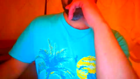 Snapshot of frank84848 chatting on 11/25/25, 08:42 Frank online show from 11/25/25, 08:42