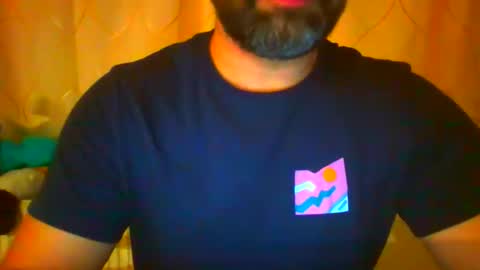 Snapshot of frank84848 chatting on 12/14/25, 09:08 Frank online show from 12/14/25, 09:08