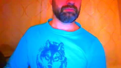 Snapshot of frank84848 chatting on 02/15/26, 08:38 Frank online show from 02/15/26, 08:38