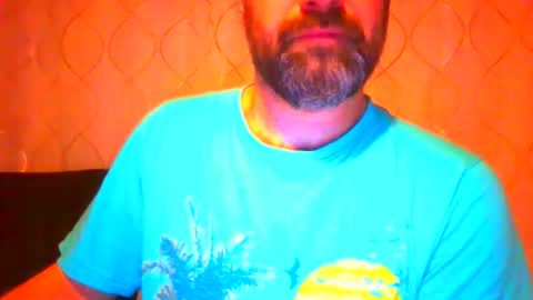 Snapshot of frank84848 chatting on 02/23/26, 08:39 Frank online show from 02/23/26, 08:39