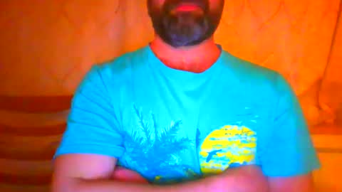 Snapshot of frank84848 chatting on 03/18/26, 08:56 Frank online show from 03/18/26, 08:56