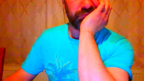 Snapshot of frank84848 chatting on 04/12/26, 08:47 Frank online show from 04/12/26, 08:47