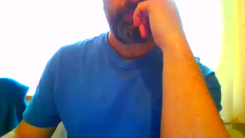 Snapshot of frank84848 chatting on 04/20/26, 02:20 Frank online show from 04/20/26, 02:20