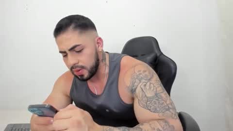 Snapshot of frank_foxx1 chatting on 03/31/26, 03:52 frank_foxx1 online show from 03/31/26, 03:52