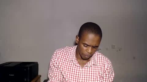 Snapshot of frank_hussle chatting on 07/20/26, 06:32 Frank Hussle online show from 07/20/26, 06:32