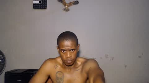 Snapshot of frank_hussle chatting on 07/22/26, 03:53 Frank Hussle online show from 07/22/26, 03:53