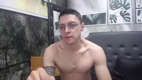 Snapshot of frank_millers chatting on 01/28/25, 03:46 Frank online show from 01/28/25, 03:46