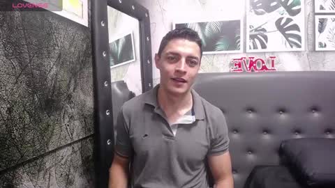 Snapshot of frank_millers chatting on 02/10/25, 06:56 Frank online show from 02/10/25, 06:56