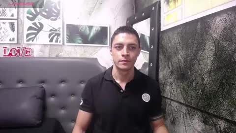 Snapshot of frank_millers chatting on 02/13/25, 04:28 Frank online show from 02/13/25, 04:28