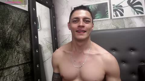 Snapshot of frank_millers chatting on 02/26/25, 08:54 Frank online show from 02/26/25, 08:54