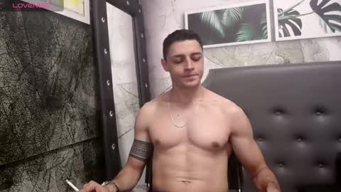 Snapshot of frank_millers chatting on 02/28/25, 03:26 Frank online show from 02/28/25, 03:26