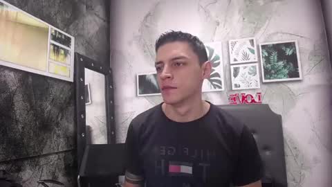 Snapshot of frank_millers chatting on 03/01/25, 12:45 Frank online show from 03/01/25, 12:45