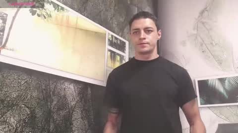 Snapshot of frank_millers chatting on 03/12/25, 09:24 Frank online show from 03/12/25, 09:24