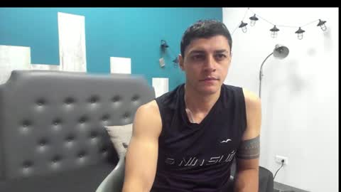 Snapshot of frank_millers chatting on 09/24/25, 06:11 Frank online show from 09/24/25, 06:11