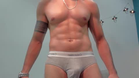 Snapshot of frank_millers chatting on 09/30/25, 06:13 Frank online show from 09/30/25, 06:13