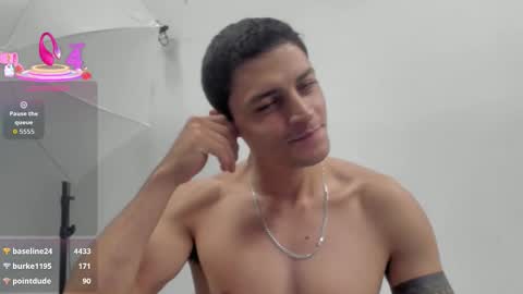 Snapshot of frank_millers chatting on 10/10/25, 12:09 Frank online show from 10/10/25, 12:09