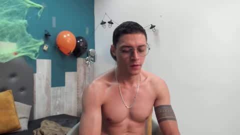 Snapshot of frank_millers chatting on 11/04/25, 07:02 Frank online show from 11/04/25, 07:02